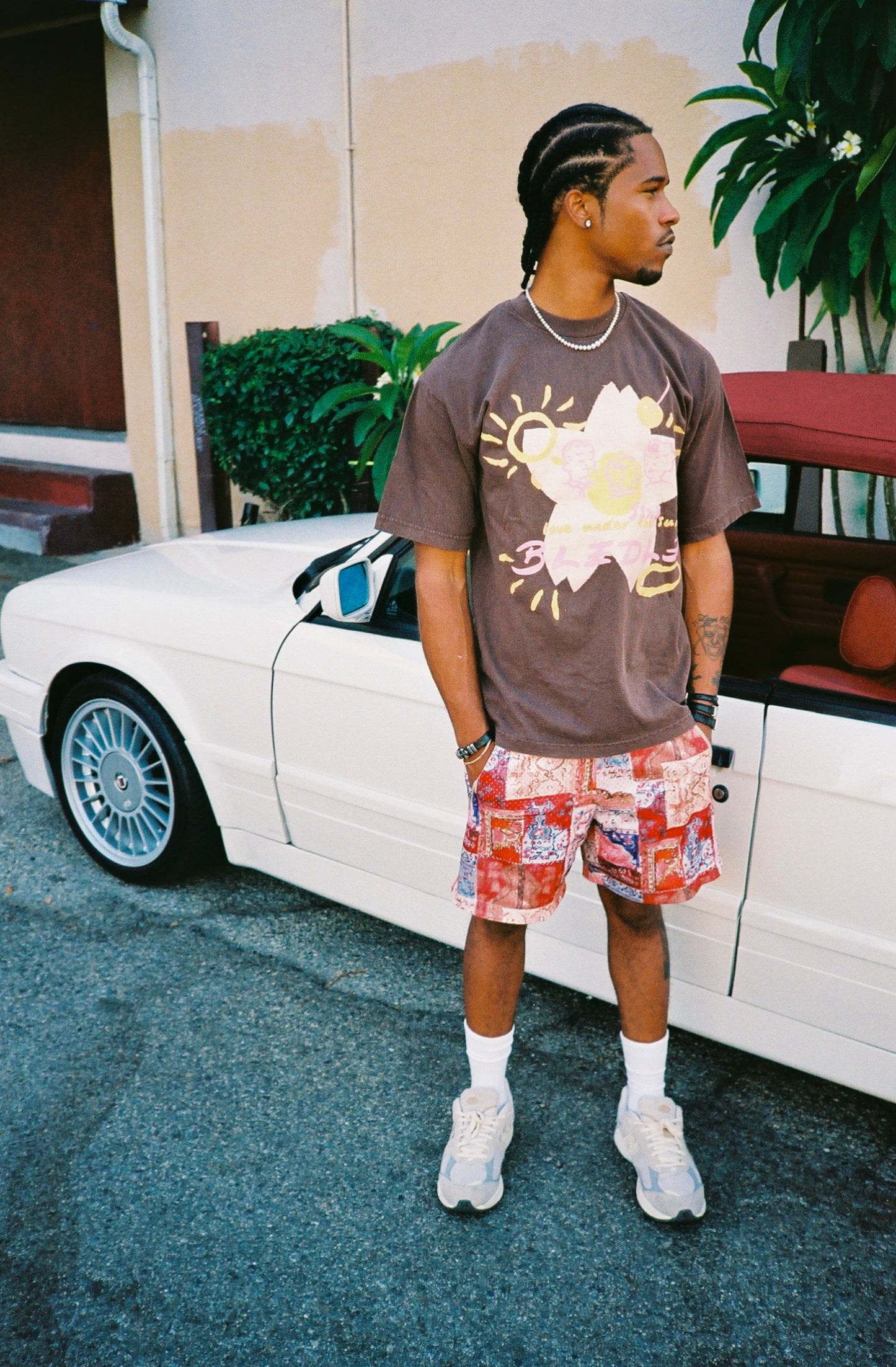 Bledla-bled-love under the sun-vintage graphic tee-vintage shirt-bled tee-vintage sun dye shirt-dark brown shirt-streetwear-e30 bmw-bledla clothing-screen printed shirt