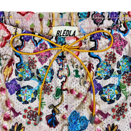 Bledla Modern Persian Mesh Shorts Detail Pearl